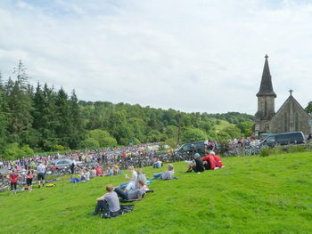 Blubberhouses watches Le Tour 2014